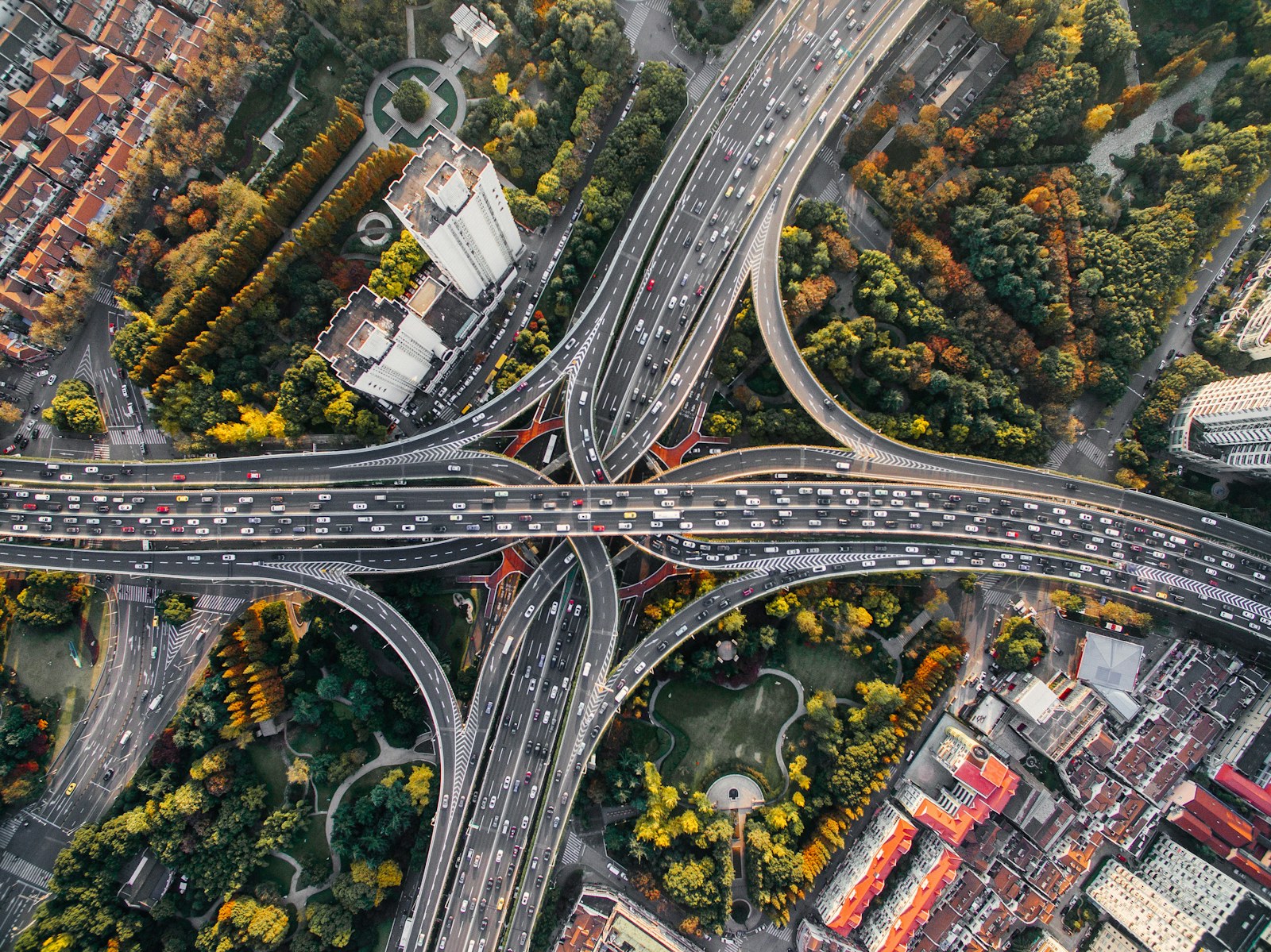 Aerial view of a highway interchange with every route connected